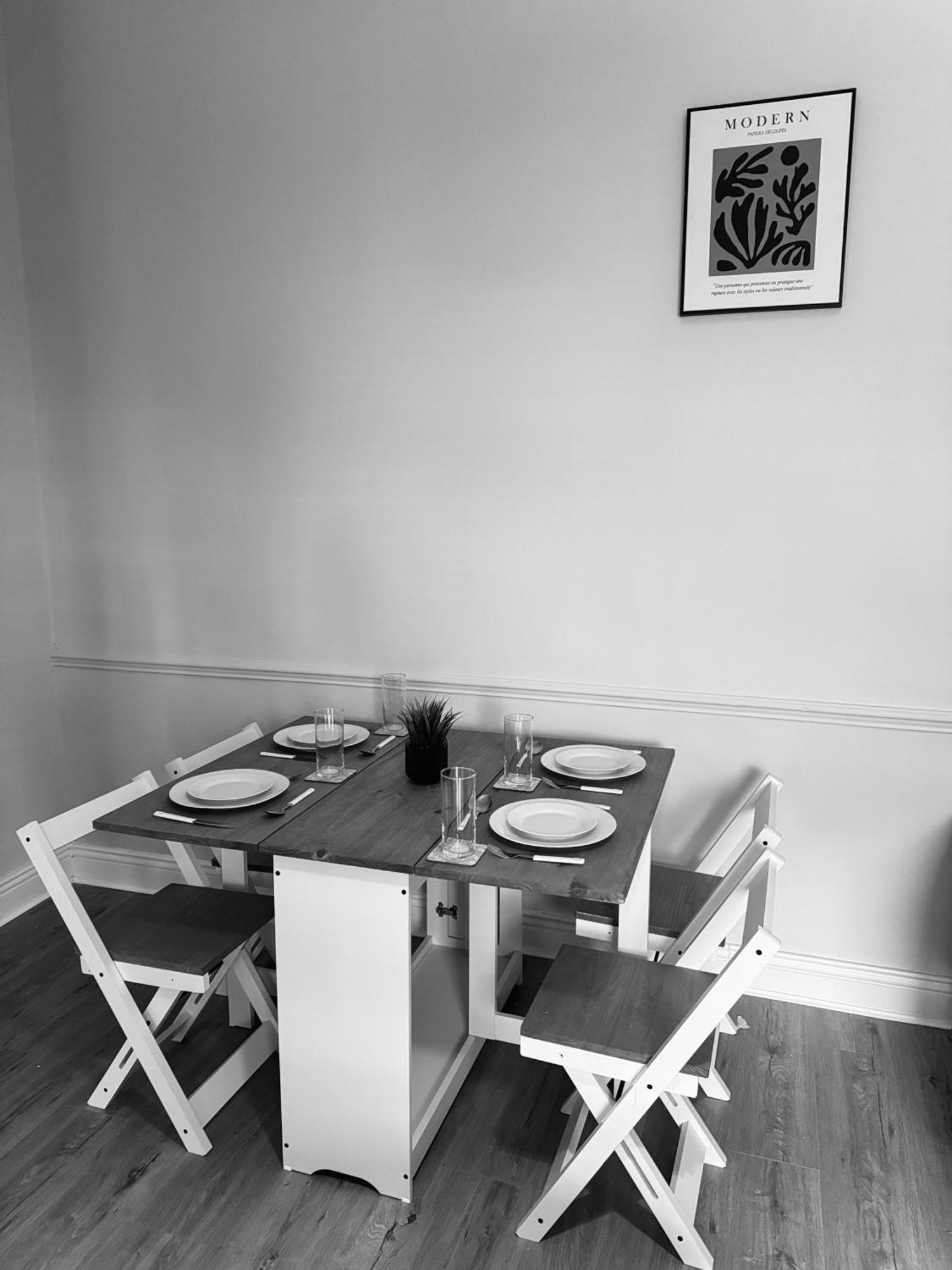 Rockcliffe Retreat, Stylish Coastal Apartment ウィットレイ・ベイ エクステリア 写真